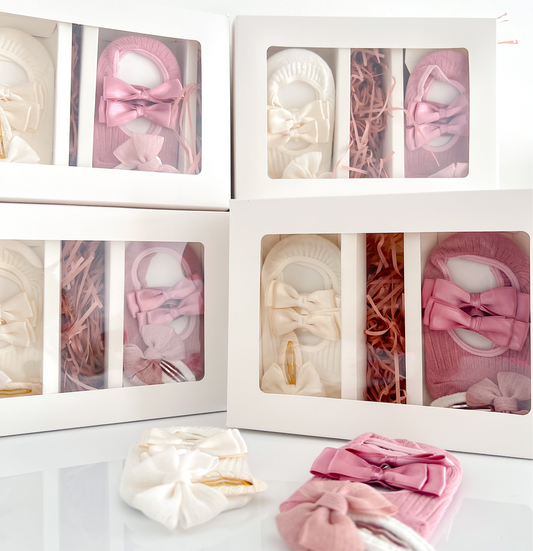 Baby Girl Gift Box - Satin Bow Socks & Hair Clips